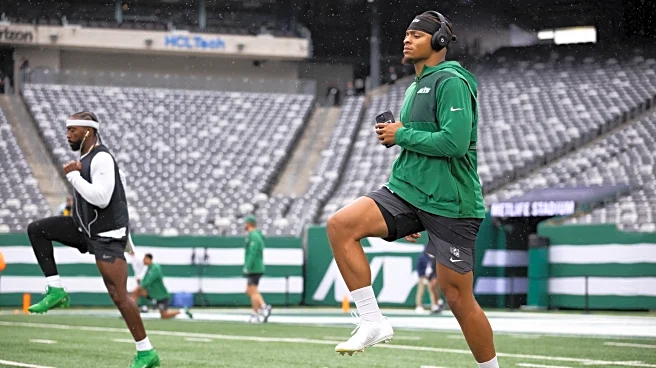 Jets playing QB games with Browns before Week 10 matchup