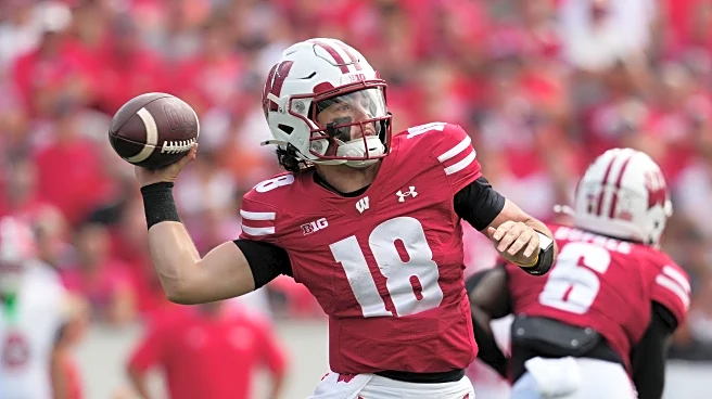 Wisconsin Badgers vs. No. 23 Washington Huskies 1st Half Game Thread: It’s Danny Time