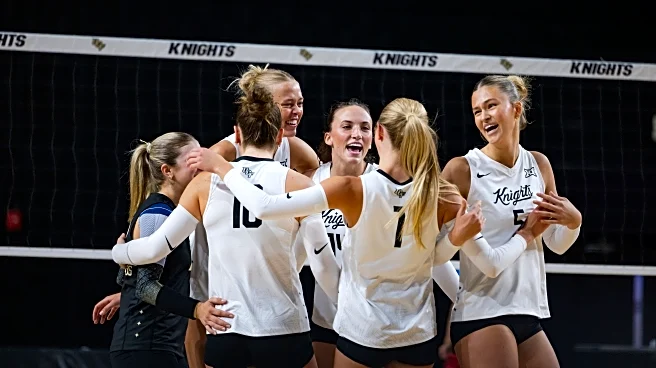 Volleyball Sweeps #24 Iowa State at Home