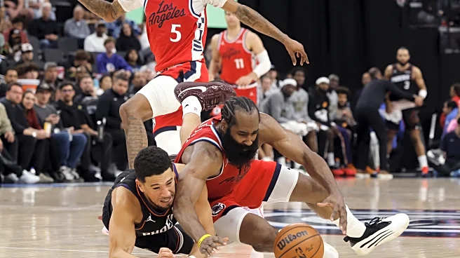 Game Recap: Suns grab their first road win of the season, 114-103 over Clips