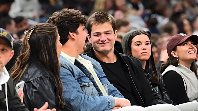 Sunday Patriots Notes: Drake Maye feeling the love in New England