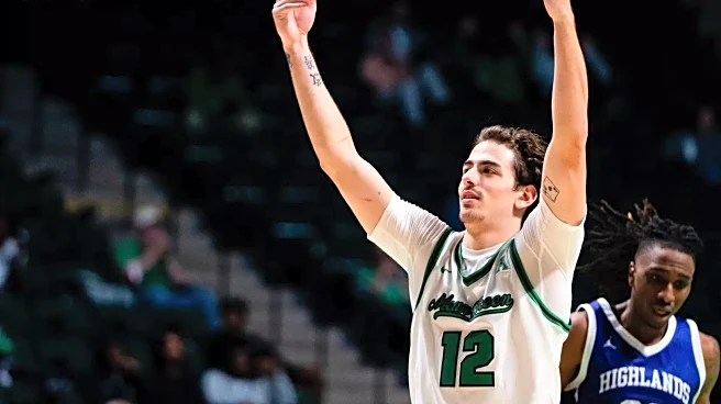 North Texas beats Loyola-Chicago at the buzzer in back-and-forth bout
