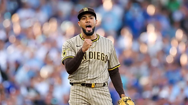 Poll: Should the Rangers sign Robert Suarez?