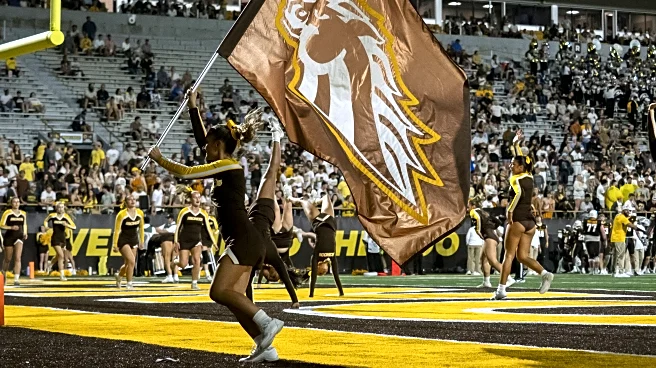 2025 MAC Football Week 12 Game Recap: Western Michigan Broncos 17, Ohio Bobcats 13