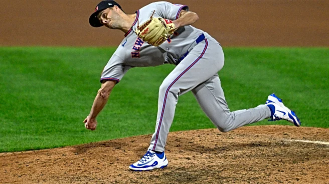 Poll: Should the Rangers sign Tyler Rogers?