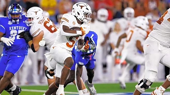 Texas still seeking timing, effectiveness in run game