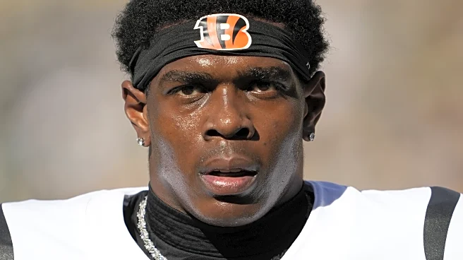 Bengals lose Cam Taylor-Britt and Cam Sample to injury