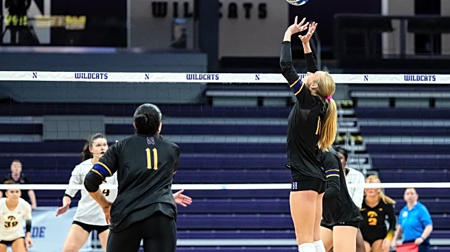 Volleyball: Northwestern drops two five-set heartbreakers to Iowa, Washington