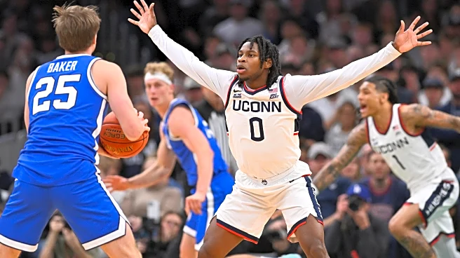 UConn men’s basketball stays at No. 3 in AP Top 25