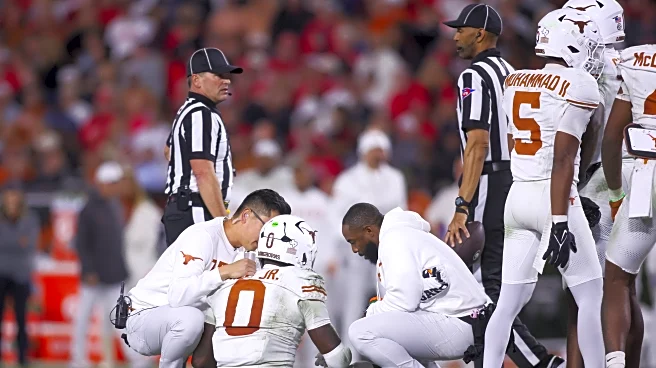 Texas LB Anthony Hill Jr. broke his hand against Georgia