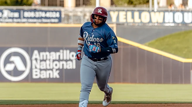 Rangers add Davalillo, Lopez, Ortiz to 40 man roster