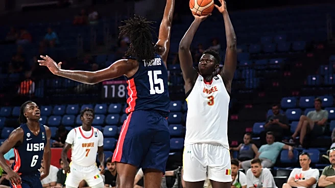 Indiana recruiting target picks Houston, Kelvin Sampson over Hoosiers