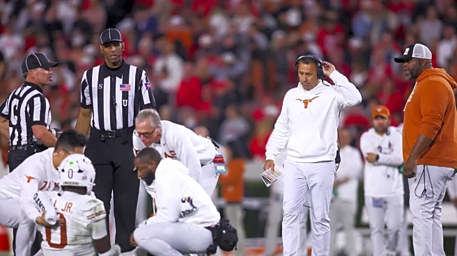 Texas updates injury status of Ryan Wingo and Anthony Hill Jr.