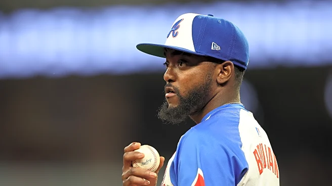 Braves sign Vidal Brujan to split contract