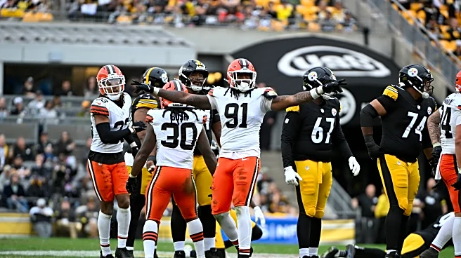 Daily Dawg Chow 11/21: Browns re-sign Alex Wright, prepare for Raiders