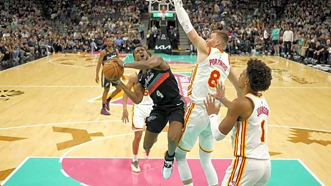 Highlights: Spurs’ balanced scoring secures win over Hawks