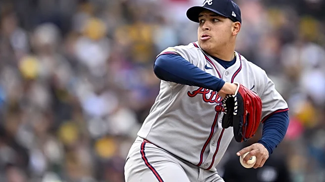 Braves sign José Suarez to a one-year contract for 2026