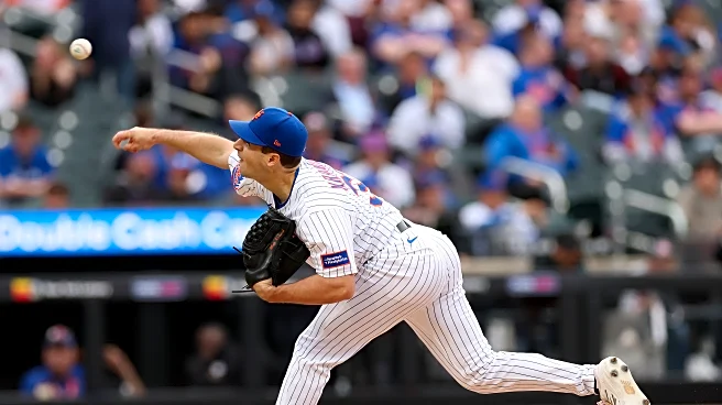 Mets tender contracts to all but Kranick, Young, and Castillo