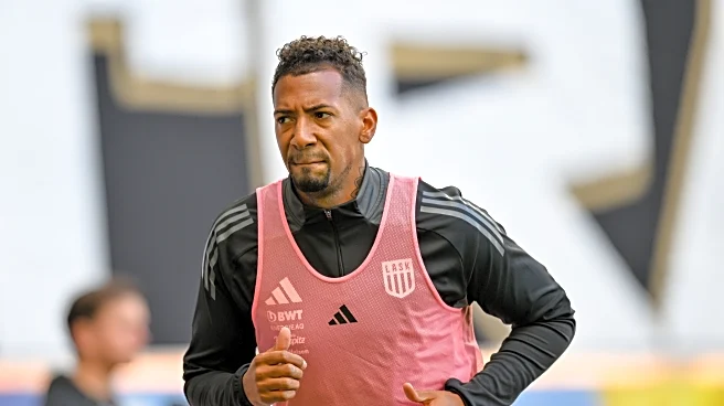 Jerome Boateng begins controversial coaching internship at Barcelona