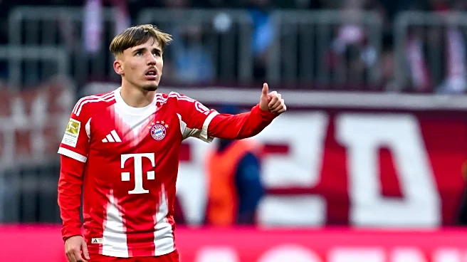 Breaking: Lennart Karl limps off the pitch in the game against SC Freiburg