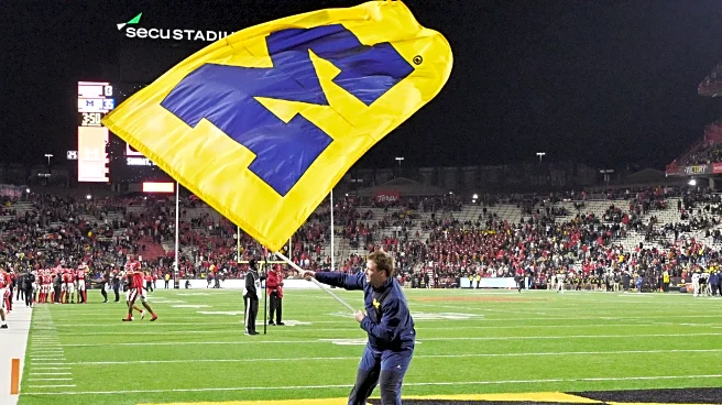 Michigan Football moves up in final AP Poll before Ohio State showdown