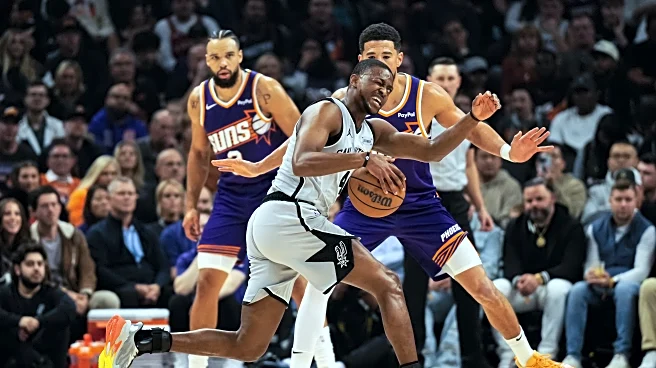San Antonio at Phoenix, Final Score: Spurs fall apart to start road trip, 111-102