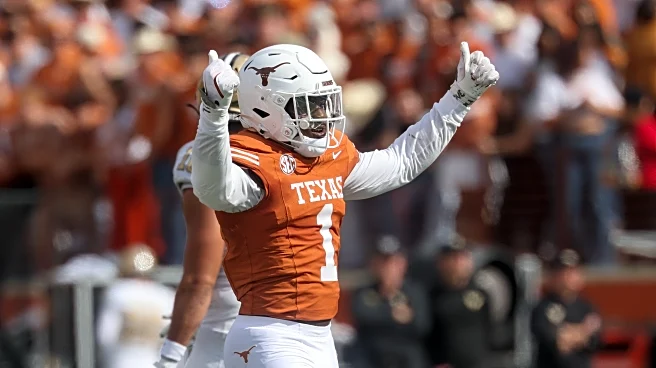 Longhorns Daily News: Texas DL Colin Simmons earns positional co-player of the week award from SEC