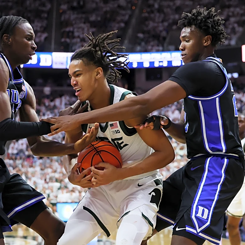 Duke Pulls Past Michigan State Late In a 66-60 Road Win