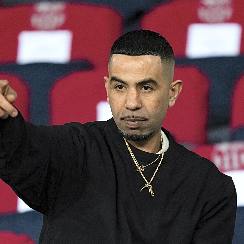 Lamine Yamal’s dad accused of ‘provoking’ Betis fans during Barcelona clash as security intervenes