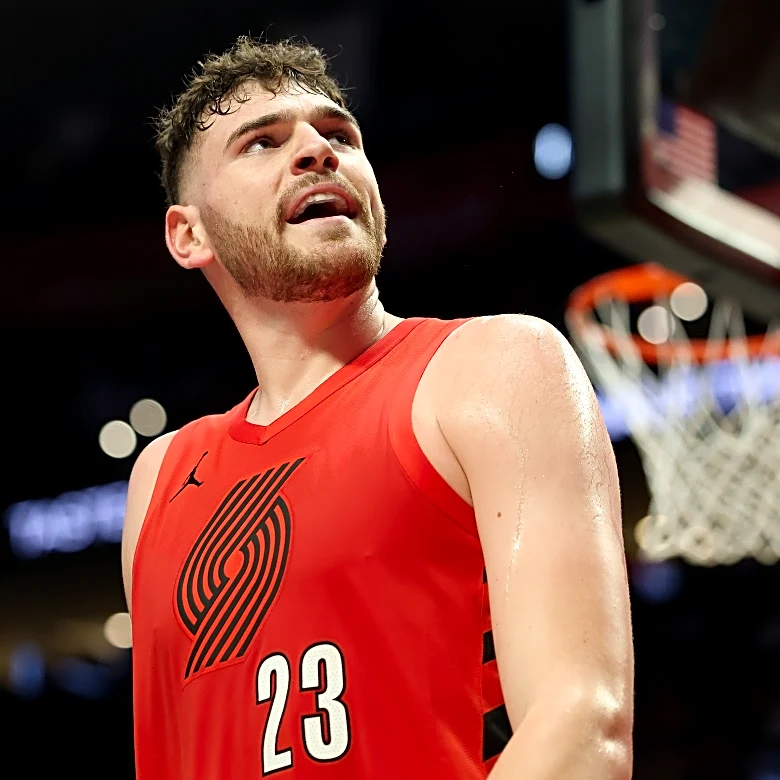 Clingan Questionable Against Grizzlies