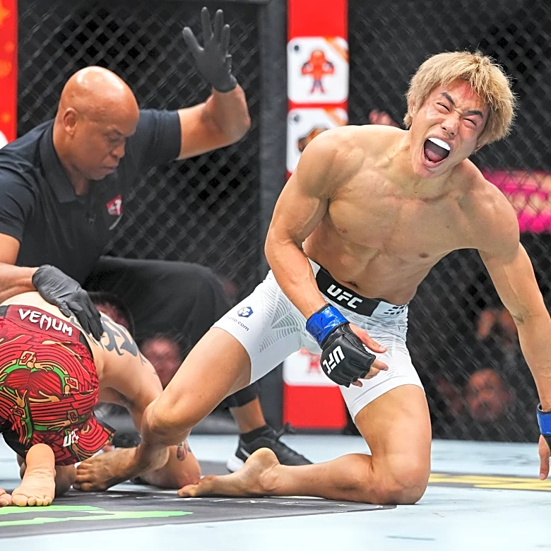 Bad stoppage? Brandon Moreno left in disbelief following controversial TKO loss to Tatsuro Taira | UFC 323 video