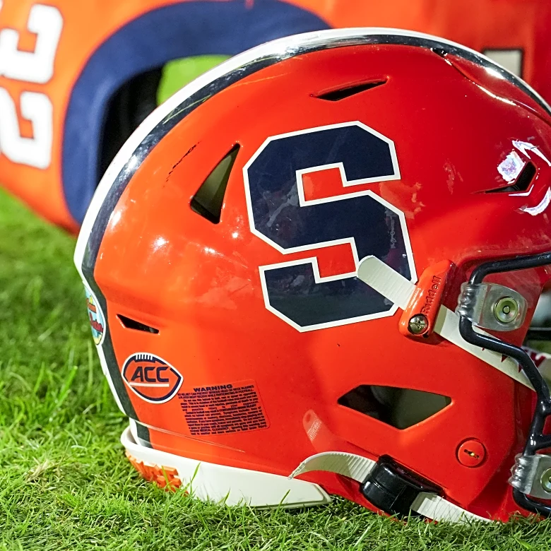 Syracuse football: 2026 OL Shemaj Henry signs with the Orange