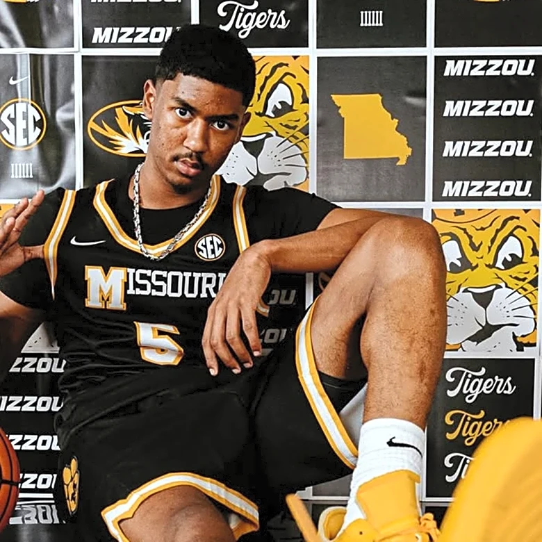 Crowe, Bryant and Chronister shine at Norm Stewart Classic