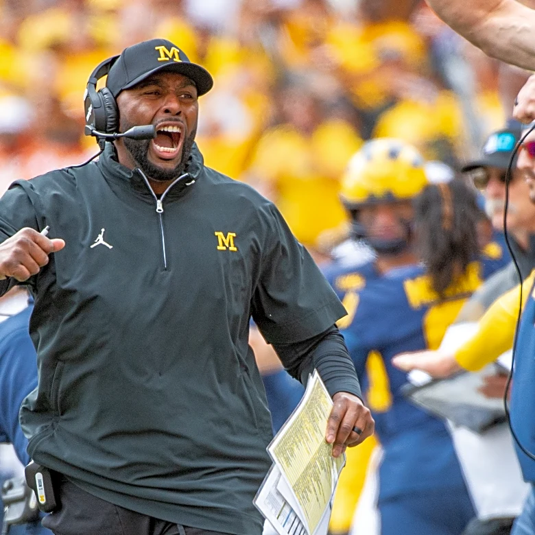 Michigan Football’s bowl game, SEC opponent officially revealed