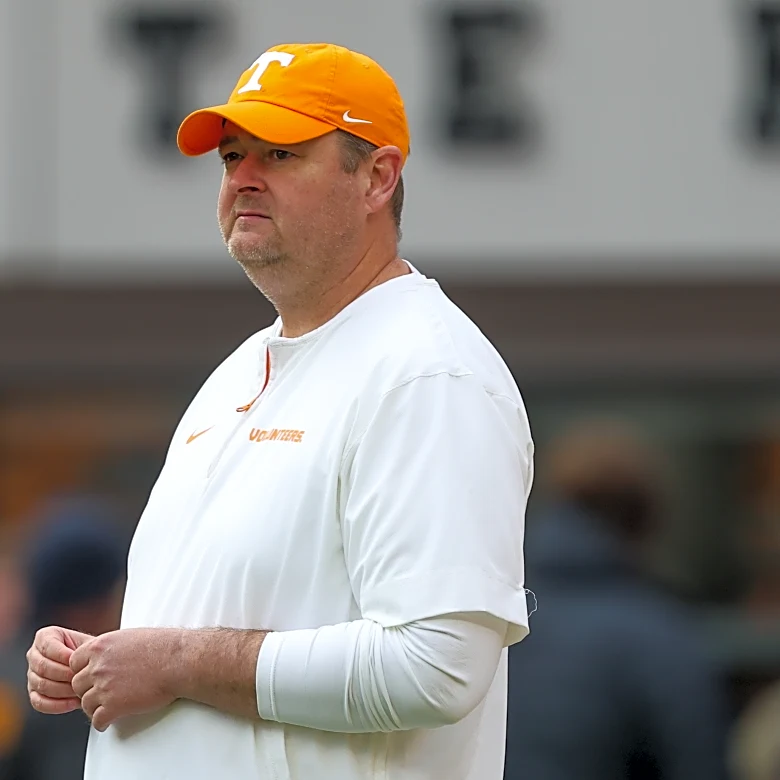 Tennessee heading to Music City Bowl to face Illinois