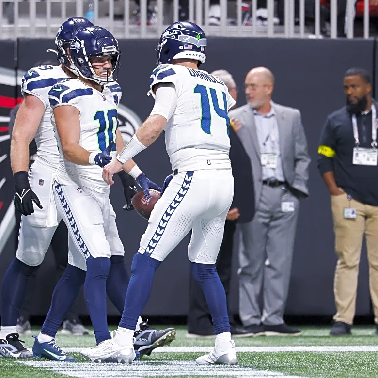 Falcons lose 30-9 to surging Seahawks, dropping to 4-9