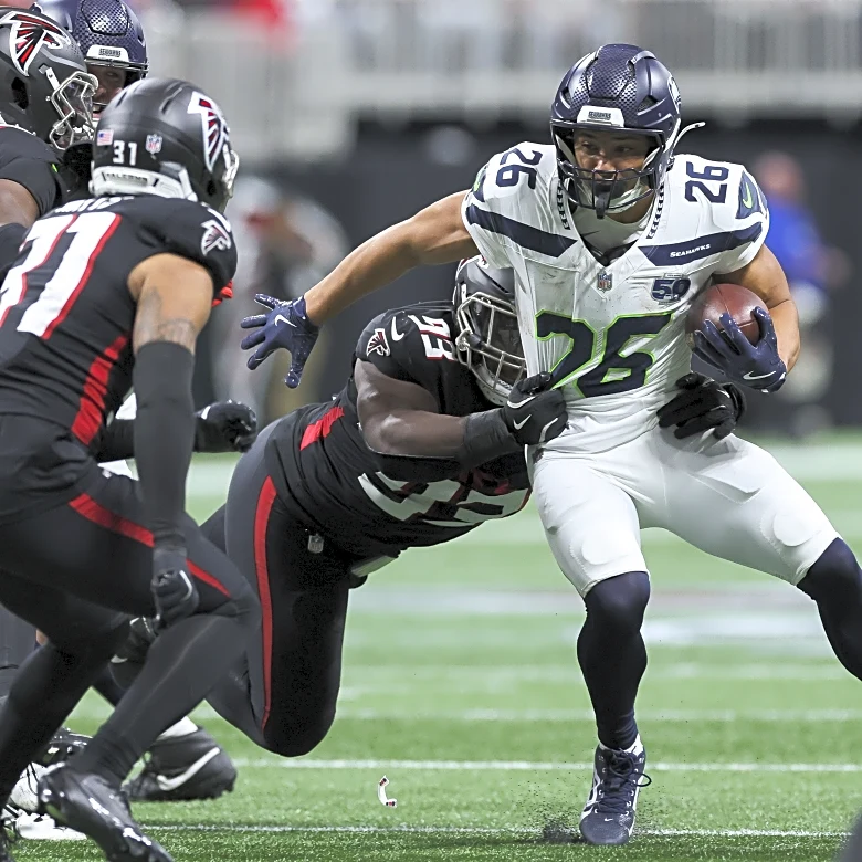 Falcons defeathered by the Seahawks in Week 14 Snap Reactions