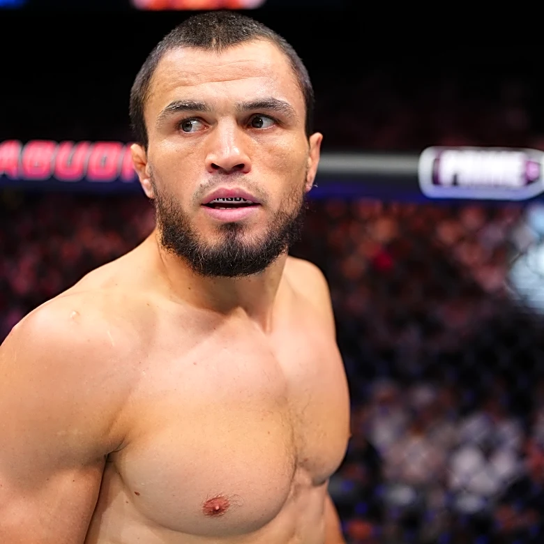 Umar Nurmagomedov sends message to new champion Petr Yan after his win at UFC 323