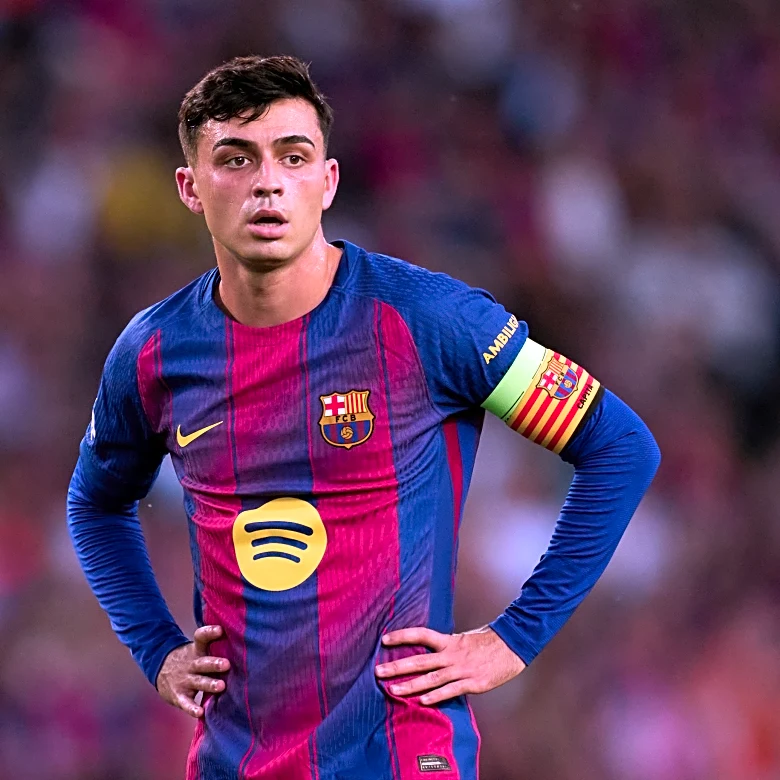 How will Barcelona line up against Eintracht Frankfurt in a must-win Champions League match?