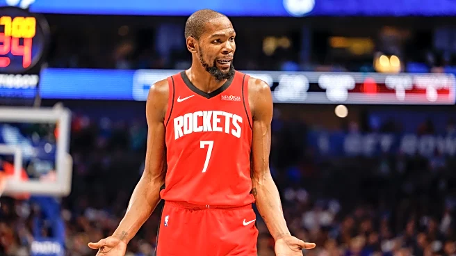 Kevin Durant endears himself to Rockets Twitter community