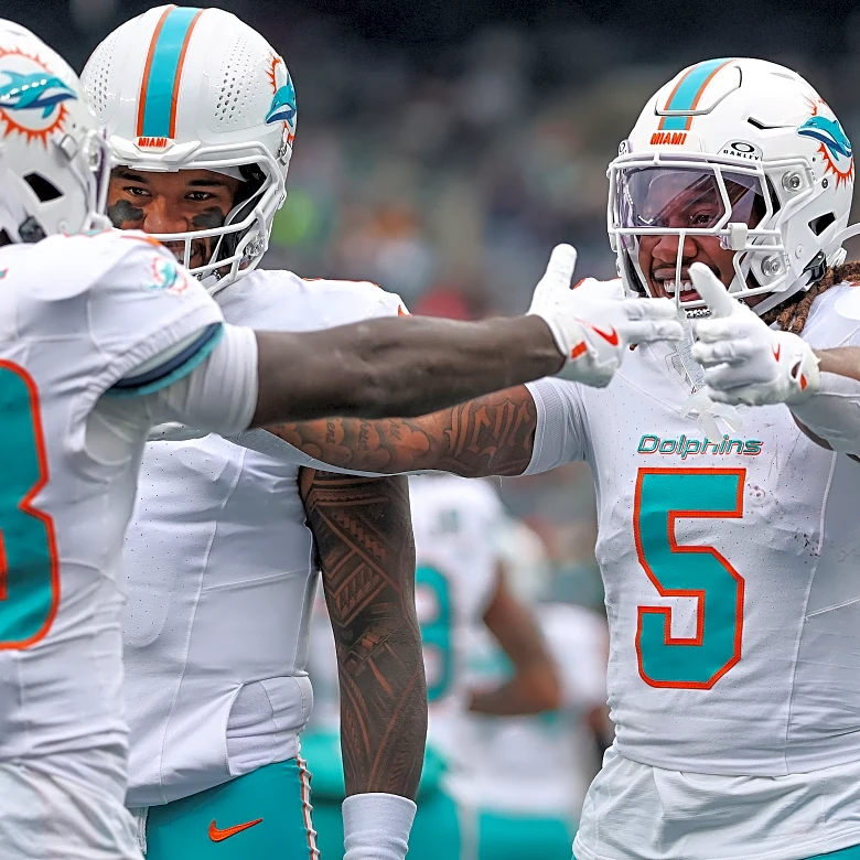 3 Reasons Why – Dolphins win fourth straight in rout over Jets
