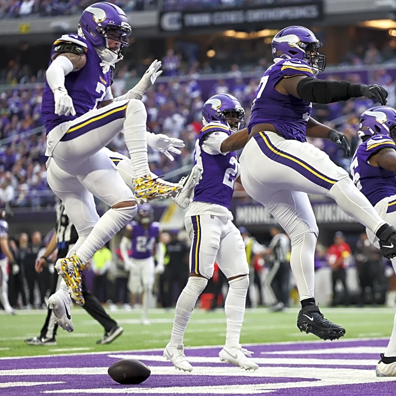 Vikings/Cowboys Game to Remain on Sunday Night Football