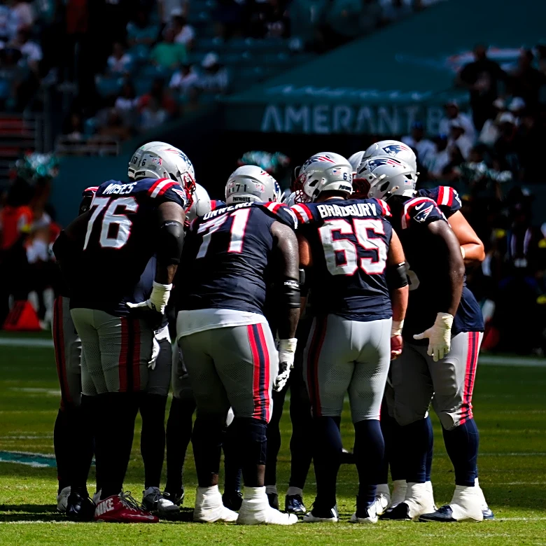 Patriots up-to-date depth chart ahead of Week 15 vs. Bills