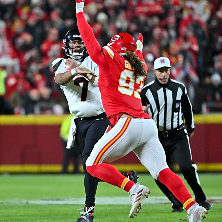 Chiefs-Texans snap counts: Defensive rookies shine in low-scoring loss