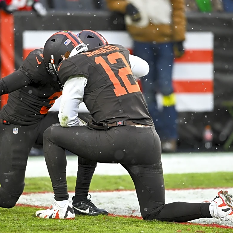 Cleveland Browns offense sees the passing game come alive in Week 14 vs Titans