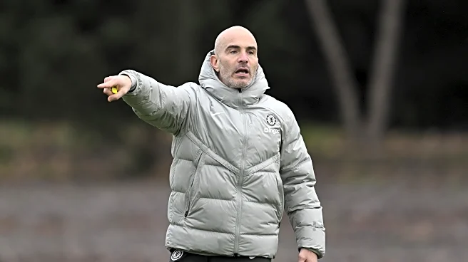 How should Moisés Caicedo and ten others line up against Atalanta for Chelsea?