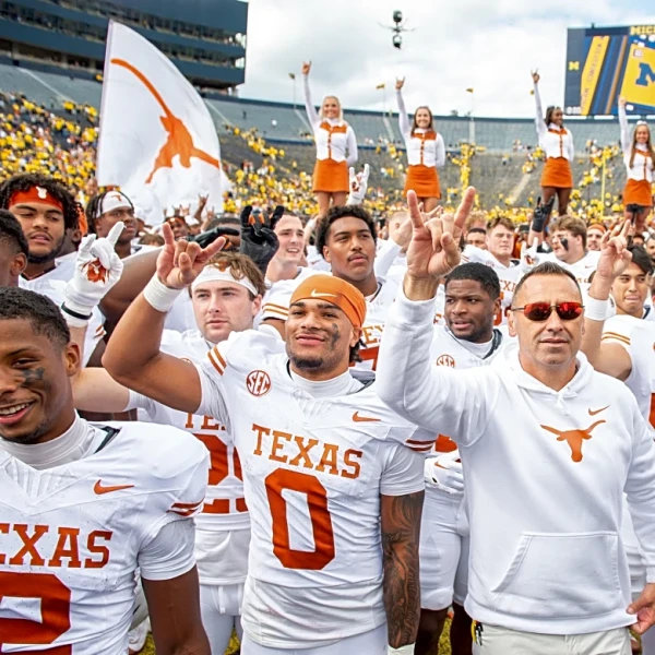 Longhorns Daily News: Steve Sarkisian says Texas football never considered bowl opt-out