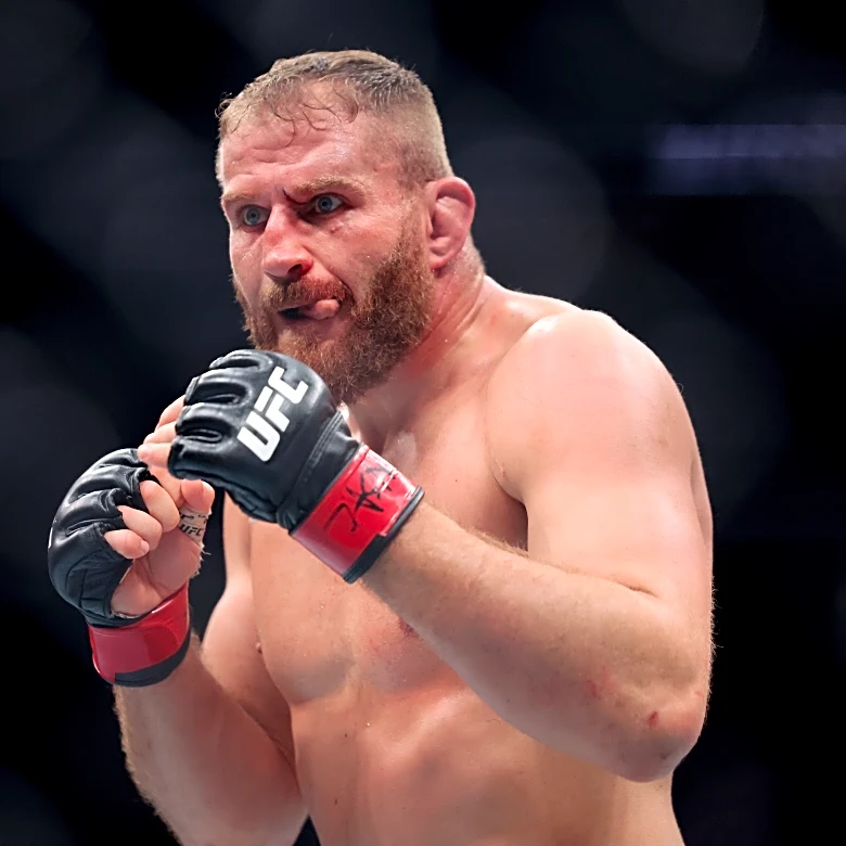 Was Jamahal Hill vs. Joanna Jedrzejczyk a ‘Polish Power’ struggle? Jan Blachowicz comments