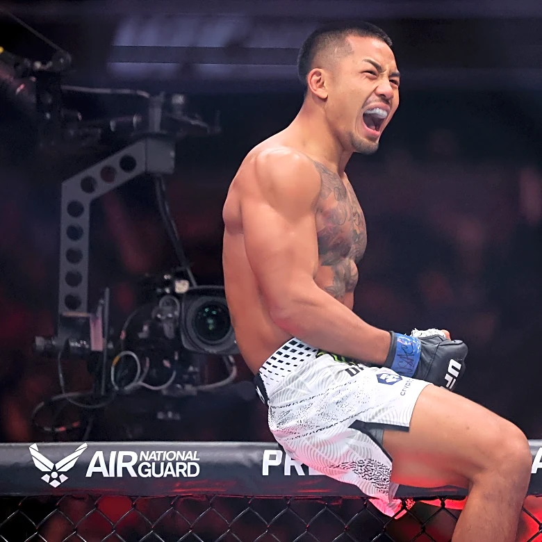 Matt Brown defends Joshua Van from criticism after UFC 323 post-fight celebration but admits ‘I would not do that’