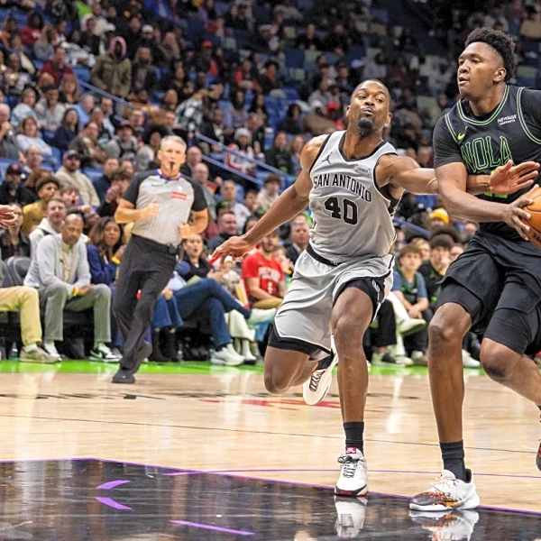 Highlights: Harrison Barnes dazzles in win over the New Orleans Pelicans